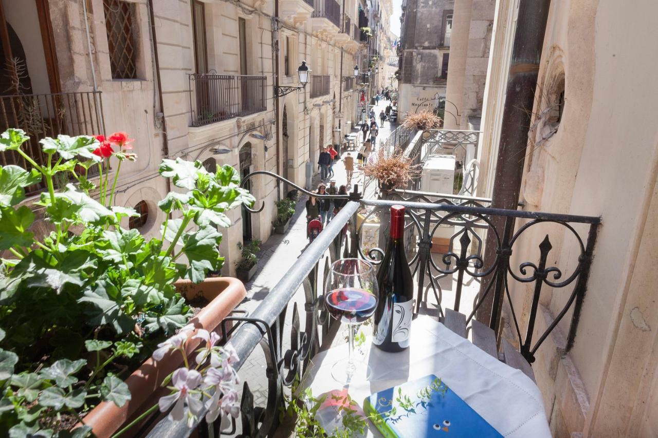 شقة Lusso Al Duomo Di Ortigia سيراكوزا المظهر الخارجي الصورة